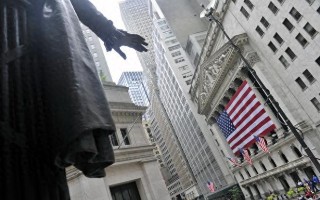 标普500时隔四个月重返6000点，能否继续挑战新高
