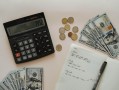 区间放量的原因有哪些？区间放量对市场的影响是什么？