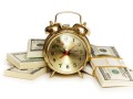 如何理解金融产品的价格差异原理？这种价格差异受哪些因素影响？